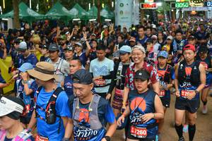 BIB: 13050, 42204, 7260
                            <button type="button" onclick="openModal(4418247)" class="btn btn-primary btn-sm float-right btn-popup" data-toggle="modal" data-target=".modal-high-quality">
                        <i class="fas fa-shopping-cart"></i> Add to Cart
                    </button>
                                            <button type="button" onclick="isThisMe(4418247, true)" class="btn btn-success btn-sm float-right btn-popup btn-isme hidden" data-toggle="tooltip" data-placement="bottom" title="นี่คือรูปของคุณใช่ไหม คลิกที่นี่เพื่อเอาเข้าอัลบั้ม">
                        <i class="fas fa-plus"></i> Add to album
                    </button>
                    <button type="button" onclick="isThisMe(4418247, false)" class="btn btn-warning btn-sm float-right btn-popup btn-isnotme hidden">
                        <i class="fas fa-ban"></i> Remove from album
                    </button>