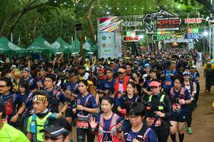 BIB: 03024, 3028, 7231, 2395, 2723, 
                            <button type="button" onclick="openModal(4418096)" class="btn btn-primary btn-sm float-right btn-popup" data-toggle="modal" data-target=".modal-high-quality">
                        <i class="fas fa-shopping-cart"></i> Add to Cart
                    </button>
                                            <button type="button" onclick="isThisMe(4418096, true)" class="btn btn-success btn-sm float-right btn-popup btn-isme hidden" data-toggle="tooltip" data-placement="bottom" title="นี่คือรูปของคุณใช่ไหม คลิกที่นี่เพื่อเอาเข้าอัลบั้ม">
                        <i class="fas fa-plus"></i> Add to album
                    </button>
                    <button type="button" onclick="isThisMe(4418096, false)" class="btn btn-warning btn-sm float-right btn-popup btn-isnotme hidden">
                        <i class="fas fa-ban"></i> Remove from album
                    </button>