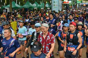 BIB: 62205, 7087
                            <button type="button" onclick="openModal(4418253)" class="btn btn-primary btn-sm float-right btn-popup" data-toggle="modal" data-target=".modal-high-quality">
                        <i class="fas fa-shopping-cart"></i> Add to Cart
                    </button>
                                            <button type="button" onclick="isThisMe(4418253, true)" class="btn btn-success btn-sm float-right btn-popup btn-isme hidden" data-toggle="tooltip" data-placement="bottom" title="นี่คือรูปของคุณใช่ไหม คลิกที่นี่เพื่อเอาเข้าอัลบั้ม">
                        <i class="fas fa-plus"></i> Add to album
                    </button>
                    <button type="button" onclick="isThisMe(4418253, false)" class="btn btn-warning btn-sm float-right btn-popup btn-isnotme hidden">
                        <i class="fas fa-ban"></i> Remove from album
                    </button>