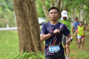 BIB: 1920
                            <button type="button" onclick="openModal(4507434)" class="btn btn-primary btn-sm float-right btn-popup" data-toggle="modal" data-target=".modal-high-quality">
                        <i class="fas fa-shopping-cart"></i> Add to Cart
                    </button>
                                            <button type="button" onclick="isThisMe(4507434, true)" class="btn btn-success btn-sm float-right btn-popup btn-isme hidden" data-toggle="tooltip" data-placement="bottom" title="นี่คือรูปของคุณใช่ไหม คลิกที่นี่เพื่อเอาเข้าอัลบั้ม">
                        <i class="fas fa-plus"></i> Add to album
                    </button>
                    <button type="button" onclick="isThisMe(4507434, false)" class="btn btn-warning btn-sm float-right btn-popup btn-isnotme hidden">
                        <i class="fas fa-ban"></i> Remove from album
                    </button>