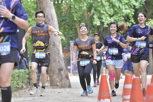BIB: 6409, 026, 6388, 100, 110
                            <button type="button" onclick="openModal(4512711)" class="btn btn-primary btn-sm float-right btn-popup" data-toggle="modal" data-target=".modal-high-quality">
                        <i class="fas fa-shopping-cart"></i> Add to Cart
                    </button>
                                            <button type="button" onclick="isThisMe(4512711, true)" class="btn btn-success btn-sm float-right btn-popup btn-isme hidden" data-toggle="tooltip" data-placement="bottom" title="นี่คือรูปของคุณใช่ไหม คลิกที่นี่เพื่อเอาเข้าอัลบั้ม">
                        <i class="fas fa-plus"></i> Add to album
                    </button>
                    <button type="button" onclick="isThisMe(4512711, false)" class="btn btn-warning btn-sm float-right btn-popup btn-isnotme hidden">
                        <i class="fas fa-ban"></i> Remove from album
                    </button>