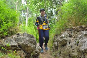 BIB: 3963
                            <button type="button" onclick="openModal(4399363)" class="btn btn-primary btn-sm float-right btn-popup" data-toggle="modal" data-target=".modal-high-quality">
                        <i class="fas fa-shopping-cart"></i> Add to Cart
                    </button>
                                            <button type="button" onclick="isThisMe(4399363, true)" class="btn btn-success btn-sm float-right btn-popup btn-isme hidden" data-toggle="tooltip" data-placement="bottom" title="นี่คือรูปของคุณใช่ไหม คลิกที่นี่เพื่อเอาเข้าอัลบั้ม">
                        <i class="fas fa-plus"></i> Add to album
                    </button>
                    <button type="button" onclick="isThisMe(4399363, false)" class="btn btn-warning btn-sm float-right btn-popup btn-isnotme hidden">
                        <i class="fas fa-ban"></i> Remove from album
                    </button>