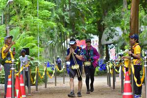 BIB: 5162
                            <button type="button" onclick="openModal(4277030)" class="btn btn-primary btn-sm float-right btn-popup" data-toggle="modal" data-target=".modal-high-quality">
                        <i class="fas fa-shopping-cart"></i> Add to Cart
                    </button>
                                            <button type="button" onclick="isThisMe(4277030, true)" class="btn btn-success btn-sm float-right btn-popup btn-isme hidden" data-toggle="tooltip" data-placement="bottom" title="นี่คือรูปของคุณใช่ไหม คลิกที่นี่เพื่อเอาเข้าอัลบั้ม">
                        <i class="fas fa-plus"></i> Add to album
                    </button>
                    <button type="button" onclick="isThisMe(4277030, false)" class="btn btn-warning btn-sm float-right btn-popup btn-isnotme hidden">
                        <i class="fas fa-ban"></i> Remove from album
                    </button>