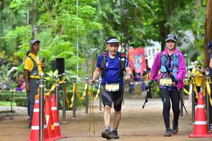 BIB: 
                            <button type="button" onclick="openModal(4277071)" class="btn btn-primary btn-sm float-right btn-popup" data-toggle="modal" data-target=".modal-high-quality">
                        <i class="fas fa-shopping-cart"></i> Add to Cart
                    </button>
                                            <button type="button" onclick="isThisMe(4277071, true)" class="btn btn-success btn-sm float-right btn-popup btn-isme hidden" data-toggle="tooltip" data-placement="bottom" title="นี่คือรูปของคุณใช่ไหม คลิกที่นี่เพื่อเอาเข้าอัลบั้ม">
                        <i class="fas fa-plus"></i> Add to album
                    </button>
                    <button type="button" onclick="isThisMe(4277071, false)" class="btn btn-warning btn-sm float-right btn-popup btn-isnotme hidden">
                        <i class="fas fa-ban"></i> Remove from album
                    </button>