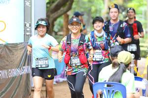 BIB: 083, 43071, 307
                            <button type="button" onclick="openModal(4271861)" class="btn btn-primary btn-sm float-right btn-popup" data-toggle="modal" data-target=".modal-high-quality">
                        <i class="fas fa-shopping-cart"></i> Add to Cart
                    </button>
                                            <button type="button" onclick="isThisMe(4271861, true)" class="btn btn-success btn-sm float-right btn-popup btn-isme hidden" data-toggle="tooltip" data-placement="bottom" title="นี่คือรูปของคุณใช่ไหม คลิกที่นี่เพื่อเอาเข้าอัลบั้ม">
                        <i class="fas fa-plus"></i> Add to album
                    </button>
                    <button type="button" onclick="isThisMe(4271861, false)" class="btn btn-warning btn-sm float-right btn-popup btn-isnotme hidden">
                        <i class="fas fa-ban"></i> Remove from album
                    </button>