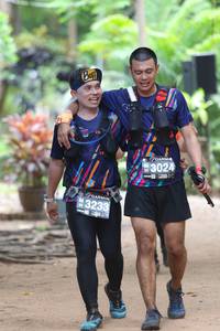 BIB: 3024, 3233
                            <button type="button" onclick="openModal(4270981)" class="btn btn-primary btn-sm float-right btn-popup" data-toggle="modal" data-target=".modal-high-quality">
                        <i class="fas fa-shopping-cart"></i> Add to Cart
                    </button>
                                            <button type="button" onclick="isThisMe(4270981, true)" class="btn btn-success btn-sm float-right btn-popup btn-isme hidden" data-toggle="tooltip" data-placement="bottom" title="นี่คือรูปของคุณใช่ไหม คลิกที่นี่เพื่อเอาเข้าอัลบั้ม">
                        <i class="fas fa-plus"></i> Add to album
                    </button>
                    <button type="button" onclick="isThisMe(4270981, false)" class="btn btn-warning btn-sm float-right btn-popup btn-isnotme hidden">
                        <i class="fas fa-ban"></i> Remove from album
                    </button>