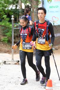 BIB: 190, 400
                            <button type="button" onclick="openModal(4271357)" class="btn btn-primary btn-sm float-right btn-popup" data-toggle="modal" data-target=".modal-high-quality">
                        <i class="fas fa-shopping-cart"></i> Add to Cart
                    </button>
                                            <button type="button" onclick="isThisMe(4271357, true)" class="btn btn-success btn-sm float-right btn-popup btn-isme hidden" data-toggle="tooltip" data-placement="bottom" title="นี่คือรูปของคุณใช่ไหม คลิกที่นี่เพื่อเอาเข้าอัลบั้ม">
                        <i class="fas fa-plus"></i> Add to album
                    </button>
                    <button type="button" onclick="isThisMe(4271357, false)" class="btn btn-warning btn-sm float-right btn-popup btn-isnotme hidden">
                        <i class="fas fa-ban"></i> Remove from album
                    </button>