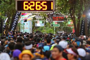 BIB: 6265, 2650
                            <button type="button" onclick="openModal(4211677)" class="btn btn-primary btn-sm float-right btn-popup" data-toggle="modal" data-target=".modal-high-quality">
                        <i class="fas fa-shopping-cart"></i> Add to Cart
                    </button>
                                            <button type="button" onclick="isThisMe(4211677, true)" class="btn btn-success btn-sm float-right btn-popup btn-isme hidden" data-toggle="tooltip" data-placement="bottom" title="นี่คือรูปของคุณใช่ไหม คลิกที่นี่เพื่อเอาเข้าอัลบั้ม">
                        <i class="fas fa-plus"></i> Add to album
                    </button>
                    <button type="button" onclick="isThisMe(4211677, false)" class="btn btn-warning btn-sm float-right btn-popup btn-isnotme hidden">
                        <i class="fas fa-ban"></i> Remove from album
                    </button>