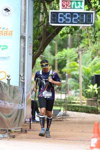 BIB: 327, 869210, 3868
                            <button type="button" onclick="openModal(4201333)" class="btn btn-primary btn-sm float-right btn-popup" data-toggle="modal" data-target=".modal-high-quality">
                        <i class="fas fa-shopping-cart"></i> Add to Cart
                    </button>
                                            <button type="button" onclick="isThisMe(4201333, true)" class="btn btn-success btn-sm float-right btn-popup btn-isme hidden" data-toggle="tooltip" data-placement="bottom" title="นี่คือรูปของคุณใช่ไหม คลิกที่นี่เพื่อเอาเข้าอัลบั้ม">
                        <i class="fas fa-plus"></i> Add to album
                    </button>
                    <button type="button" onclick="isThisMe(4201333, false)" class="btn btn-warning btn-sm float-right btn-popup btn-isnotme hidden">
                        <i class="fas fa-ban"></i> Remove from album
                    </button>