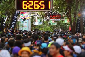 BIB: 626
                            <button type="button" onclick="openModal(4211653)" class="btn btn-primary btn-sm float-right btn-popup" data-toggle="modal" data-target=".modal-high-quality">
                        <i class="fas fa-shopping-cart"></i> Add to Cart
                    </button>
                                            <button type="button" onclick="isThisMe(4211653, true)" class="btn btn-success btn-sm float-right btn-popup btn-isme hidden" data-toggle="tooltip" data-placement="bottom" title="นี่คือรูปของคุณใช่ไหม คลิกที่นี่เพื่อเอาเข้าอัลบั้ม">
                        <i class="fas fa-plus"></i> Add to album
                    </button>
                    <button type="button" onclick="isThisMe(4211653, false)" class="btn btn-warning btn-sm float-right btn-popup btn-isnotme hidden">
                        <i class="fas fa-ban"></i> Remove from album
                    </button>