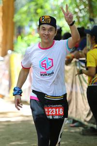 BIB: 2019, 2318
                            <button type="button" onclick="openModal(4230417)" class="btn btn-primary btn-sm float-right btn-popup" data-toggle="modal" data-target=".modal-high-quality">
                        <i class="fas fa-shopping-cart"></i> Add to Cart
                    </button>
                                            <button type="button" onclick="isThisMe(4230417, true)" class="btn btn-success btn-sm float-right btn-popup btn-isme hidden" data-toggle="tooltip" data-placement="bottom" title="นี่คือรูปของคุณใช่ไหม คลิกที่นี่เพื่อเอาเข้าอัลบั้ม">
                        <i class="fas fa-plus"></i> Add to album
                    </button>
                    <button type="button" onclick="isThisMe(4230417, false)" class="btn btn-warning btn-sm float-right btn-popup btn-isnotme hidden">
                        <i class="fas fa-ban"></i> Remove from album
                    </button>