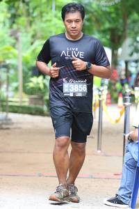 BIB: 3856
                            <button type="button" onclick="openModal(4237438)" class="btn btn-primary btn-sm float-right btn-popup" data-toggle="modal" data-target=".modal-high-quality">
                        <i class="fas fa-shopping-cart"></i> Add to Cart
                    </button>
                                            <button type="button" onclick="isThisMe(4237438, true)" class="btn btn-success btn-sm float-right btn-popup btn-isme hidden" data-toggle="tooltip" data-placement="bottom" title="นี่คือรูปของคุณใช่ไหม คลิกที่นี่เพื่อเอาเข้าอัลบั้ม">
                        <i class="fas fa-plus"></i> Add to album
                    </button>
                    <button type="button" onclick="isThisMe(4237438, false)" class="btn btn-warning btn-sm float-right btn-popup btn-isnotme hidden">
                        <i class="fas fa-ban"></i> Remove from album
                    </button>