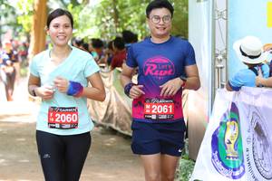 BIB: 2061, 2060
                            <button type="button" onclick="openModal(4231190)" class="btn btn-primary btn-sm float-right btn-popup" data-toggle="modal" data-target=".modal-high-quality">
                        <i class="fas fa-shopping-cart"></i> Add to Cart
                    </button>
                                            <button type="button" onclick="isThisMe(4231190, true)" class="btn btn-success btn-sm float-right btn-popup btn-isme hidden" data-toggle="tooltip" data-placement="bottom" title="นี่คือรูปของคุณใช่ไหม คลิกที่นี่เพื่อเอาเข้าอัลบั้ม">
                        <i class="fas fa-plus"></i> Add to album
                    </button>
                    <button type="button" onclick="isThisMe(4231190, false)" class="btn btn-warning btn-sm float-right btn-popup btn-isnotme hidden">
                        <i class="fas fa-ban"></i> Remove from album
                    </button>