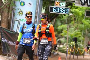 BIB: 820, 3032, 3855
                            <button type="button" onclick="openModal(4198915)" class="btn btn-primary btn-sm float-right btn-popup" data-toggle="modal" data-target=".modal-high-quality">
                        <i class="fas fa-shopping-cart"></i> Add to Cart
                    </button>
                                            <button type="button" onclick="isThisMe(4198915, true)" class="btn btn-success btn-sm float-right btn-popup btn-isme hidden" data-toggle="tooltip" data-placement="bottom" title="นี่คือรูปของคุณใช่ไหม คลิกที่นี่เพื่อเอาเข้าอัลบั้ม">
                        <i class="fas fa-plus"></i> Add to album
                    </button>
                    <button type="button" onclick="isThisMe(4198915, false)" class="btn btn-warning btn-sm float-right btn-popup btn-isnotme hidden">
                        <i class="fas fa-ban"></i> Remove from album
                    </button>