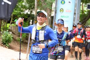 BIB: 3103, 3251
                            <button type="button" onclick="openModal(4197996)" class="btn btn-primary btn-sm float-right btn-popup" data-toggle="modal" data-target=".modal-high-quality">
                        <i class="fas fa-shopping-cart"></i> Add to Cart
                    </button>
                                            <button type="button" onclick="isThisMe(4197996, true)" class="btn btn-success btn-sm float-right btn-popup btn-isme hidden" data-toggle="tooltip" data-placement="bottom" title="นี่คือรูปของคุณใช่ไหม คลิกที่นี่เพื่อเอาเข้าอัลบั้ม">
                        <i class="fas fa-plus"></i> Add to album
                    </button>
                    <button type="button" onclick="isThisMe(4197996, false)" class="btn btn-warning btn-sm float-right btn-popup btn-isnotme hidden">
                        <i class="fas fa-ban"></i> Remove from album
                    </button>