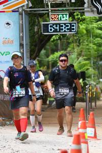 BIB: 320, 64323, 3250, 3268, 344
                            <button type="button" onclick="openModal(4199888)" class="btn btn-primary btn-sm float-right btn-popup" data-toggle="modal" data-target=".modal-high-quality">
                        <i class="fas fa-shopping-cart"></i> Add to Cart
                    </button>
                                            <button type="button" onclick="isThisMe(4199888, true)" class="btn btn-success btn-sm float-right btn-popup btn-isme hidden" data-toggle="tooltip" data-placement="bottom" title="นี่คือรูปของคุณใช่ไหม คลิกที่นี่เพื่อเอาเข้าอัลบั้ม">
                        <i class="fas fa-plus"></i> Add to album
                    </button>
                    <button type="button" onclick="isThisMe(4199888, false)" class="btn btn-warning btn-sm float-right btn-popup btn-isnotme hidden">
                        <i class="fas fa-ban"></i> Remove from album
                    </button>