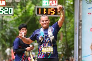 BIB: 520, 5242
                            <button type="button" onclick="openModal(4295194)" class="btn btn-primary btn-sm float-right btn-popup" data-toggle="modal" data-target=".modal-high-quality">
                        <i class="fas fa-shopping-cart"></i> Add to Cart
                    </button>
                                            <button type="button" onclick="isThisMe(4295194, true)" class="btn btn-success btn-sm float-right btn-popup btn-isme hidden" data-toggle="tooltip" data-placement="bottom" title="นี่คือรูปของคุณใช่ไหม คลิกที่นี่เพื่อเอาเข้าอัลบั้ม">
                        <i class="fas fa-plus"></i> Add to album
                    </button>
                    <button type="button" onclick="isThisMe(4295194, false)" class="btn btn-warning btn-sm float-right btn-popup btn-isnotme hidden">
                        <i class="fas fa-ban"></i> Remove from album
                    </button>