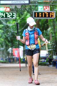 BIB: 131
                            <button type="button" onclick="openModal(4295289)" class="btn btn-primary btn-sm float-right btn-popup" data-toggle="modal" data-target=".modal-high-quality">
                        <i class="fas fa-shopping-cart"></i> Add to Cart
                    </button>
                                            <button type="button" onclick="isThisMe(4295289, true)" class="btn btn-success btn-sm float-right btn-popup btn-isme hidden" data-toggle="tooltip" data-placement="bottom" title="นี่คือรูปของคุณใช่ไหม คลิกที่นี่เพื่อเอาเข้าอัลบั้ม">
                        <i class="fas fa-plus"></i> Add to album
                    </button>
                    <button type="button" onclick="isThisMe(4295289, false)" class="btn btn-warning btn-sm float-right btn-popup btn-isnotme hidden">
                        <i class="fas fa-ban"></i> Remove from album
                    </button>