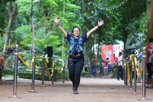 BIB: 
                            <button type="button" onclick="openModal(4295369)" class="btn btn-primary btn-sm float-right btn-popup" data-toggle="modal" data-target=".modal-high-quality">
                        <i class="fas fa-shopping-cart"></i> Add to Cart
                    </button>
                                            <button type="button" onclick="isThisMe(4295369, true)" class="btn btn-success btn-sm float-right btn-popup btn-isme hidden" data-toggle="tooltip" data-placement="bottom" title="นี่คือรูปของคุณใช่ไหม คลิกที่นี่เพื่อเอาเข้าอัลบั้ม">
                        <i class="fas fa-plus"></i> Add to album
                    </button>
                    <button type="button" onclick="isThisMe(4295369, false)" class="btn btn-warning btn-sm float-right btn-popup btn-isnotme hidden">
                        <i class="fas fa-ban"></i> Remove from album
                    </button>