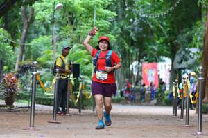 BIB: 5209
                            <button type="button" onclick="openModal(4295229)" class="btn btn-primary btn-sm float-right btn-popup" data-toggle="modal" data-target=".modal-high-quality">
                        <i class="fas fa-shopping-cart"></i> Add to Cart
                    </button>
                                            <button type="button" onclick="isThisMe(4295229, true)" class="btn btn-success btn-sm float-right btn-popup btn-isme hidden" data-toggle="tooltip" data-placement="bottom" title="นี่คือรูปของคุณใช่ไหม คลิกที่นี่เพื่อเอาเข้าอัลบั้ม">
                        <i class="fas fa-plus"></i> Add to album
                    </button>
                    <button type="button" onclick="isThisMe(4295229, false)" class="btn btn-warning btn-sm float-right btn-popup btn-isnotme hidden">
                        <i class="fas fa-ban"></i> Remove from album
                    </button>