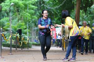 BIB: 
                            <button type="button" onclick="openModal(4295389)" class="btn btn-primary btn-sm float-right btn-popup" data-toggle="modal" data-target=".modal-high-quality">
                        <i class="fas fa-shopping-cart"></i> Add to Cart
                    </button>
                                            <button type="button" onclick="isThisMe(4295389, true)" class="btn btn-success btn-sm float-right btn-popup btn-isme hidden" data-toggle="tooltip" data-placement="bottom" title="นี่คือรูปของคุณใช่ไหม คลิกที่นี่เพื่อเอาเข้าอัลบั้ม">
                        <i class="fas fa-plus"></i> Add to album
                    </button>
                    <button type="button" onclick="isThisMe(4295389, false)" class="btn btn-warning btn-sm float-right btn-popup btn-isnotme hidden">
                        <i class="fas fa-ban"></i> Remove from album
                    </button>