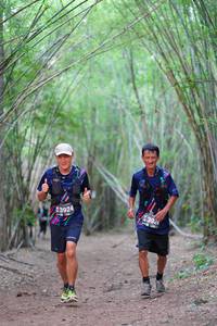 BIB: 3924, 392
                            <button type="button" onclick="openModal(4283041)" class="btn btn-primary btn-sm float-right btn-popup" data-toggle="modal" data-target=".modal-high-quality">
                        <i class="fas fa-shopping-cart"></i> Add to Cart
                    </button>
                                            <button type="button" onclick="isThisMe(4283041, true)" class="btn btn-success btn-sm float-right btn-popup btn-isme hidden" data-toggle="tooltip" data-placement="bottom" title="นี่คือรูปของคุณใช่ไหม คลิกที่นี่เพื่อเอาเข้าอัลบั้ม">
                        <i class="fas fa-plus"></i> Add to album
                    </button>
                    <button type="button" onclick="isThisMe(4283041, false)" class="btn btn-warning btn-sm float-right btn-popup btn-isnotme hidden">
                        <i class="fas fa-ban"></i> Remove from album
                    </button>