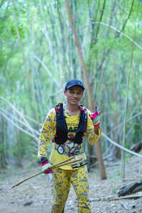 BIB: 018
                            <button type="button" onclick="openModal(4161886)" class="btn btn-primary btn-sm float-right btn-popup" data-toggle="modal" data-target=".modal-high-quality">
                        <i class="fas fa-shopping-cart"></i> Add to Cart
                    </button>
                                            <button type="button" onclick="isThisMe(4161886, true)" class="btn btn-success btn-sm float-right btn-popup btn-isme hidden" data-toggle="tooltip" data-placement="bottom" title="นี่คือรูปของคุณใช่ไหม คลิกที่นี่เพื่อเอาเข้าอัลบั้ม">
                        <i class="fas fa-plus"></i> Add to album
                    </button>
                    <button type="button" onclick="isThisMe(4161886, false)" class="btn btn-warning btn-sm float-right btn-popup btn-isnotme hidden">
                        <i class="fas fa-ban"></i> Remove from album
                    </button>