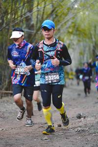 BIB: 1330, 3256
                            <button type="button" onclick="openModal(4523337)" class="btn btn-primary btn-sm float-right btn-popup" data-toggle="modal" data-target=".modal-high-quality">
                        <i class="fas fa-shopping-cart"></i> Add to Cart
                    </button>
                                            <button type="button" onclick="isThisMe(4523337, true)" class="btn btn-success btn-sm float-right btn-popup btn-isme hidden" data-toggle="tooltip" data-placement="bottom" title="นี่คือรูปของคุณใช่ไหม คลิกที่นี่เพื่อเอาเข้าอัลบั้ม">
                        <i class="fas fa-plus"></i> Add to album
                    </button>
                    <button type="button" onclick="isThisMe(4523337, false)" class="btn btn-warning btn-sm float-right btn-popup btn-isnotme hidden">
                        <i class="fas fa-ban"></i> Remove from album
                    </button>