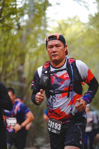 BIB: 3193
                            <button type="button" onclick="openModal(4522567)" class="btn btn-primary btn-sm float-right btn-popup" data-toggle="modal" data-target=".modal-high-quality">
                        <i class="fas fa-shopping-cart"></i> Add to Cart
                    </button>
                                            <button type="button" onclick="isThisMe(4522567, true)" class="btn btn-success btn-sm float-right btn-popup btn-isme hidden" data-toggle="tooltip" data-placement="bottom" title="นี่คือรูปของคุณใช่ไหม คลิกที่นี่เพื่อเอาเข้าอัลบั้ม">
                        <i class="fas fa-plus"></i> Add to album
                    </button>
                    <button type="button" onclick="isThisMe(4522567, false)" class="btn btn-warning btn-sm float-right btn-popup btn-isnotme hidden">
                        <i class="fas fa-ban"></i> Remove from album
                    </button>