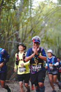 BIB: 3204, 3944
                            <button type="button" onclick="openModal(4522997)" class="btn btn-primary btn-sm float-right btn-popup" data-toggle="modal" data-target=".modal-high-quality">
                        <i class="fas fa-shopping-cart"></i> Add to Cart
                    </button>
                                            <button type="button" onclick="isThisMe(4522997, true)" class="btn btn-success btn-sm float-right btn-popup btn-isme hidden" data-toggle="tooltip" data-placement="bottom" title="นี่คือรูปของคุณใช่ไหม คลิกที่นี่เพื่อเอาเข้าอัลบั้ม">
                        <i class="fas fa-plus"></i> Add to album
                    </button>
                    <button type="button" onclick="isThisMe(4522997, false)" class="btn btn-warning btn-sm float-right btn-popup btn-isnotme hidden">
                        <i class="fas fa-ban"></i> Remove from album
                    </button>