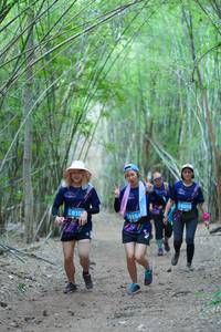 BIB: 0253, 610, 5154
                            <button type="button" onclick="openModal(4072173)" class="btn btn-primary btn-sm float-right btn-popup" data-toggle="modal" data-target=".modal-high-quality">
                        <i class="fas fa-shopping-cart"></i> Add to Cart
                    </button>
                                            <button type="button" onclick="isThisMe(4072173, true)" class="btn btn-success btn-sm float-right btn-popup btn-isme hidden" data-toggle="tooltip" data-placement="bottom" title="นี่คือรูปของคุณใช่ไหม คลิกที่นี่เพื่อเอาเข้าอัลบั้ม">
                        <i class="fas fa-plus"></i> Add to album
                    </button>
                    <button type="button" onclick="isThisMe(4072173, false)" class="btn btn-warning btn-sm float-right btn-popup btn-isnotme hidden">
                        <i class="fas fa-ban"></i> Remove from album
                    </button>