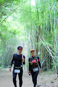 BIB: 3827, 3826
                            <button type="button" onclick="openModal(4161274)" class="btn btn-primary btn-sm float-right btn-popup" data-toggle="modal" data-target=".modal-high-quality">
                        <i class="fas fa-shopping-cart"></i> Add to Cart
                    </button>
                                            <button type="button" onclick="isThisMe(4161274, true)" class="btn btn-success btn-sm float-right btn-popup btn-isme hidden" data-toggle="tooltip" data-placement="bottom" title="นี่คือรูปของคุณใช่ไหม คลิกที่นี่เพื่อเอาเข้าอัลบั้ม">
                        <i class="fas fa-plus"></i> Add to album
                    </button>
                    <button type="button" onclick="isThisMe(4161274, false)" class="btn btn-warning btn-sm float-right btn-popup btn-isnotme hidden">
                        <i class="fas fa-ban"></i> Remove from album
                    </button>