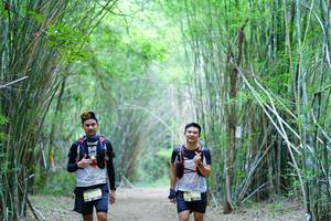 BIB: 5223, 5590
                            <button type="button" onclick="openModal(4161095)" class="btn btn-primary btn-sm float-right btn-popup" data-toggle="modal" data-target=".modal-high-quality">
                        <i class="fas fa-shopping-cart"></i> Add to Cart
                    </button>
                                            <button type="button" onclick="isThisMe(4161095, true)" class="btn btn-success btn-sm float-right btn-popup btn-isme hidden" data-toggle="tooltip" data-placement="bottom" title="นี่คือรูปของคุณใช่ไหม คลิกที่นี่เพื่อเอาเข้าอัลบั้ม">
                        <i class="fas fa-plus"></i> Add to album
                    </button>
                    <button type="button" onclick="isThisMe(4161095, false)" class="btn btn-warning btn-sm float-right btn-popup btn-isnotme hidden">
                        <i class="fas fa-ban"></i> Remove from album
                    </button>