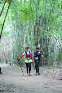 BIB: 3451, 3454, 
                            <button type="button" onclick="openModal(4161764)" class="btn btn-primary btn-sm float-right btn-popup" data-toggle="modal" data-target=".modal-high-quality">
                        <i class="fas fa-shopping-cart"></i> Add to Cart
                    </button>
                                            <button type="button" onclick="isThisMe(4161764, true)" class="btn btn-success btn-sm float-right btn-popup btn-isme hidden" data-toggle="tooltip" data-placement="bottom" title="นี่คือรูปของคุณใช่ไหม คลิกที่นี่เพื่อเอาเข้าอัลบั้ม">
                        <i class="fas fa-plus"></i> Add to album
                    </button>
                    <button type="button" onclick="isThisMe(4161764, false)" class="btn btn-warning btn-sm float-right btn-popup btn-isnotme hidden">
                        <i class="fas fa-ban"></i> Remove from album
                    </button>