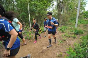 BIB: 12512, 2005
                            <button type="button" onclick="openModal(4387039)" class="btn btn-primary btn-sm float-right btn-popup" data-toggle="modal" data-target=".modal-high-quality">
                        <i class="fas fa-shopping-cart"></i> Add to Cart
                    </button>
                                            <button type="button" onclick="isThisMe(4387039, true)" class="btn btn-success btn-sm float-right btn-popup btn-isme hidden" data-toggle="tooltip" data-placement="bottom" title="นี่คือรูปของคุณใช่ไหม คลิกที่นี่เพื่อเอาเข้าอัลบั้ม">
                        <i class="fas fa-plus"></i> Add to album
                    </button>
                    <button type="button" onclick="isThisMe(4387039, false)" class="btn btn-warning btn-sm float-right btn-popup btn-isnotme hidden">
                        <i class="fas fa-ban"></i> Remove from album
                    </button>