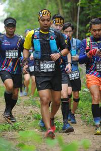 BIB: 3318, 3047, 3513
                            <button type="button" onclick="openModal(4099046)" class="btn btn-primary btn-sm float-right btn-popup" data-toggle="modal" data-target=".modal-high-quality">
                        <i class="fas fa-shopping-cart"></i> Add to Cart
                    </button>
                                            <button type="button" onclick="isThisMe(4099046, true)" class="btn btn-success btn-sm float-right btn-popup btn-isme hidden" data-toggle="tooltip" data-placement="bottom" title="นี่คือรูปของคุณใช่ไหม คลิกที่นี่เพื่อเอาเข้าอัลบั้ม">
                        <i class="fas fa-plus"></i> Add to album
                    </button>
                    <button type="button" onclick="isThisMe(4099046, false)" class="btn btn-warning btn-sm float-right btn-popup btn-isnotme hidden">
                        <i class="fas fa-ban"></i> Remove from album
                    </button>
