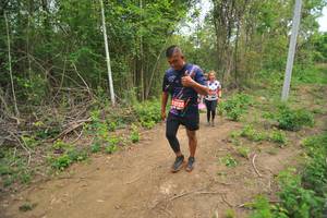 BIB: 12722
                            <button type="button" onclick="openModal(4387928)" class="btn btn-primary btn-sm float-right btn-popup" data-toggle="modal" data-target=".modal-high-quality">
                        <i class="fas fa-shopping-cart"></i> Add to Cart
                    </button>
                                            <button type="button" onclick="isThisMe(4387928, true)" class="btn btn-success btn-sm float-right btn-popup btn-isme hidden" data-toggle="tooltip" data-placement="bottom" title="นี่คือรูปของคุณใช่ไหม คลิกที่นี่เพื่อเอาเข้าอัลบั้ม">
                        <i class="fas fa-plus"></i> Add to album
                    </button>
                    <button type="button" onclick="isThisMe(4387928, false)" class="btn btn-warning btn-sm float-right btn-popup btn-isnotme hidden">
                        <i class="fas fa-ban"></i> Remove from album
                    </button>