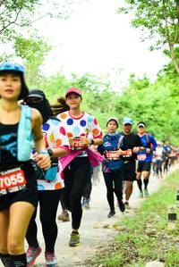 BIB: 7055
                            <button type="button" onclick="openModal(4212655)" class="btn btn-primary btn-sm float-right btn-popup" data-toggle="modal" data-target=".modal-high-quality">
                        <i class="fas fa-shopping-cart"></i> Add to Cart
                    </button>
                                            <button type="button" onclick="isThisMe(4212655, true)" class="btn btn-success btn-sm float-right btn-popup btn-isme hidden" data-toggle="tooltip" data-placement="bottom" title="นี่คือรูปของคุณใช่ไหม คลิกที่นี่เพื่อเอาเข้าอัลบั้ม">
                        <i class="fas fa-plus"></i> Add to album
                    </button>
                    <button type="button" onclick="isThisMe(4212655, false)" class="btn btn-warning btn-sm float-right btn-popup btn-isnotme hidden">
                        <i class="fas fa-ban"></i> Remove from album
                    </button>