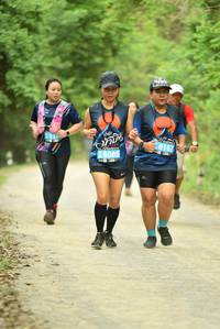BIB: 6167, 6085
                            <button type="button" onclick="openModal(4068378)" class="btn btn-primary btn-sm float-right btn-popup" data-toggle="modal" data-target=".modal-high-quality">
                        <i class="fas fa-shopping-cart"></i> Add to Cart
                    </button>
                                            <button type="button" onclick="isThisMe(4068378, true)" class="btn btn-success btn-sm float-right btn-popup btn-isme hidden" data-toggle="tooltip" data-placement="bottom" title="นี่คือรูปของคุณใช่ไหม คลิกที่นี่เพื่อเอาเข้าอัลบั้ม">
                        <i class="fas fa-plus"></i> Add to album
                    </button>
                    <button type="button" onclick="isThisMe(4068378, false)" class="btn btn-warning btn-sm float-right btn-popup btn-isnotme hidden">
                        <i class="fas fa-ban"></i> Remove from album
                    </button>
