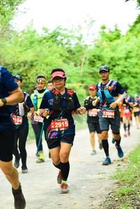 BIB: 154, 2915
                            <button type="button" onclick="openModal(4210763)" class="btn btn-primary btn-sm float-right btn-popup" data-toggle="modal" data-target=".modal-high-quality">
                        <i class="fas fa-shopping-cart"></i> Add to Cart
                    </button>
                                            <button type="button" onclick="isThisMe(4210763, true)" class="btn btn-success btn-sm float-right btn-popup btn-isme hidden" data-toggle="tooltip" data-placement="bottom" title="นี่คือรูปของคุณใช่ไหม คลิกที่นี่เพื่อเอาเข้าอัลบั้ม">
                        <i class="fas fa-plus"></i> Add to album
                    </button>
                    <button type="button" onclick="isThisMe(4210763, false)" class="btn btn-warning btn-sm float-right btn-popup btn-isnotme hidden">
                        <i class="fas fa-ban"></i> Remove from album
                    </button>