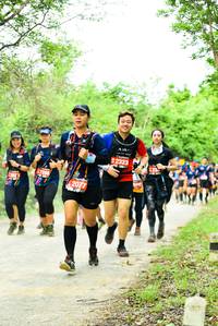 BIB: 2323, 2077
                            <button type="button" onclick="openModal(4213220)" class="btn btn-primary btn-sm float-right btn-popup" data-toggle="modal" data-target=".modal-high-quality">
                        <i class="fas fa-shopping-cart"></i> Add to Cart
                    </button>
                                            <button type="button" onclick="isThisMe(4213220, true)" class="btn btn-success btn-sm float-right btn-popup btn-isme hidden" data-toggle="tooltip" data-placement="bottom" title="นี่คือรูปของคุณใช่ไหม คลิกที่นี่เพื่อเอาเข้าอัลบั้ม">
                        <i class="fas fa-plus"></i> Add to album
                    </button>
                    <button type="button" onclick="isThisMe(4213220, false)" class="btn btn-warning btn-sm float-right btn-popup btn-isnotme hidden">
                        <i class="fas fa-ban"></i> Remove from album
                    </button>