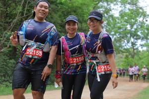 BIB: 2155, 2156, 215
                            <button type="button" onclick="openModal(4403459)" class="btn btn-primary btn-sm float-right btn-popup" data-toggle="modal" data-target=".modal-high-quality">
                        <i class="fas fa-shopping-cart"></i> Add to Cart
                    </button>
                                            <button type="button" onclick="isThisMe(4403459, true)" class="btn btn-success btn-sm float-right btn-popup btn-isme hidden" data-toggle="tooltip" data-placement="bottom" title="นี่คือรูปของคุณใช่ไหม คลิกที่นี่เพื่อเอาเข้าอัลบั้ม">
                        <i class="fas fa-plus"></i> Add to album
                    </button>
                    <button type="button" onclick="isThisMe(4403459, false)" class="btn btn-warning btn-sm float-right btn-popup btn-isnotme hidden">
                        <i class="fas fa-ban"></i> Remove from album
                    </button>