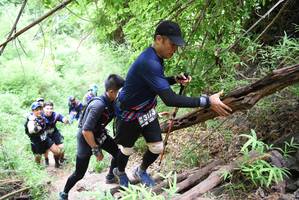 BIB: 313
                            <button type="button" onclick="openModal(4424883)" class="btn btn-primary btn-sm float-right btn-popup" data-toggle="modal" data-target=".modal-high-quality">
                        <i class="fas fa-shopping-cart"></i> Add to Cart
                    </button>
                                            <button type="button" onclick="isThisMe(4424883, true)" class="btn btn-success btn-sm float-right btn-popup btn-isme hidden" data-toggle="tooltip" data-placement="bottom" title="นี่คือรูปของคุณใช่ไหม คลิกที่นี่เพื่อเอาเข้าอัลบั้ม">
                        <i class="fas fa-plus"></i> Add to album
                    </button>
                    <button type="button" onclick="isThisMe(4424883, false)" class="btn btn-warning btn-sm float-right btn-popup btn-isnotme hidden">
                        <i class="fas fa-ban"></i> Remove from album
                    </button>