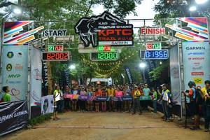 BIB: 2010, 62002, 12000
                            <button type="button" onclick="openModal(4561354)" class="btn btn-primary btn-sm float-right btn-popup" data-toggle="modal" data-target=".modal-high-quality">
                        <i class="fas fa-shopping-cart"></i> Add to Cart
                    </button>
                                            <button type="button" onclick="isThisMe(4561354, true)" class="btn btn-success btn-sm float-right btn-popup btn-isme hidden" data-toggle="tooltip" data-placement="bottom" title="นี่คือรูปของคุณใช่ไหม คลิกที่นี่เพื่อเอาเข้าอัลบั้ม">
                        <i class="fas fa-plus"></i> Add to album
                    </button>
                    <button type="button" onclick="isThisMe(4561354, false)" class="btn btn-warning btn-sm float-right btn-popup btn-isnotme hidden">
                        <i class="fas fa-ban"></i> Remove from album
                    </button>