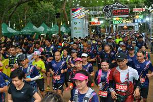 BIB: 220, 2670, 224, 2337, 2846
                            <button type="button" onclick="openModal(4561362)" class="btn btn-primary btn-sm float-right btn-popup" data-toggle="modal" data-target=".modal-high-quality">
                        <i class="fas fa-shopping-cart"></i> Add to Cart
                    </button>
                                            <button type="button" onclick="isThisMe(4561362, true)" class="btn btn-success btn-sm float-right btn-popup btn-isme hidden" data-toggle="tooltip" data-placement="bottom" title="นี่คือรูปของคุณใช่ไหม คลิกที่นี่เพื่อเอาเข้าอัลบั้ม">
                        <i class="fas fa-plus"></i> Add to album
                    </button>
                    <button type="button" onclick="isThisMe(4561362, false)" class="btn btn-warning btn-sm float-right btn-popup btn-isnotme hidden">
                        <i class="fas fa-ban"></i> Remove from album
                    </button>