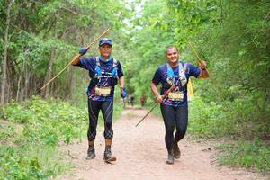 BIB: 5092, 5242
                            <button type="button" onclick="openModal(4124709)" class="btn btn-primary btn-sm float-right btn-popup" data-toggle="modal" data-target=".modal-high-quality">
                        <i class="fas fa-shopping-cart"></i> Add to Cart
                    </button>
                                            <button type="button" onclick="isThisMe(4124709, true)" class="btn btn-success btn-sm float-right btn-popup btn-isme hidden" data-toggle="tooltip" data-placement="bottom" title="นี่คือรูปของคุณใช่ไหม คลิกที่นี่เพื่อเอาเข้าอัลบั้ม">
                        <i class="fas fa-plus"></i> Add to album
                    </button>
                    <button type="button" onclick="isThisMe(4124709, false)" class="btn btn-warning btn-sm float-right btn-popup btn-isnotme hidden">
                        <i class="fas fa-ban"></i> Remove from album
                    </button>