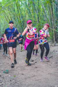 BIB: 7297, 2378
                            <button type="button" onclick="openModal(4471529)" class="btn btn-primary btn-sm float-right btn-popup" data-toggle="modal" data-target=".modal-high-quality">
                        <i class="fas fa-shopping-cart"></i> Add to Cart
                    </button>
                                            <button type="button" onclick="isThisMe(4471529, true)" class="btn btn-success btn-sm float-right btn-popup btn-isme hidden" data-toggle="tooltip" data-placement="bottom" title="นี่คือรูปของคุณใช่ไหม คลิกที่นี่เพื่อเอาเข้าอัลบั้ม">
                        <i class="fas fa-plus"></i> Add to album
                    </button>
                    <button type="button" onclick="isThisMe(4471529, false)" class="btn btn-warning btn-sm float-right btn-popup btn-isnotme hidden">
                        <i class="fas fa-ban"></i> Remove from album
                    </button>