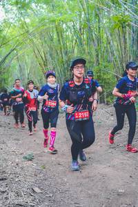 BIB: 2294, 2197
                            <button type="button" onclick="openModal(4471192)" class="btn btn-primary btn-sm float-right btn-popup" data-toggle="modal" data-target=".modal-high-quality">
                        <i class="fas fa-shopping-cart"></i> Add to Cart
                    </button>
                                            <button type="button" onclick="isThisMe(4471192, true)" class="btn btn-success btn-sm float-right btn-popup btn-isme hidden" data-toggle="tooltip" data-placement="bottom" title="นี่คือรูปของคุณใช่ไหม คลิกที่นี่เพื่อเอาเข้าอัลบั้ม">
                        <i class="fas fa-plus"></i> Add to album
                    </button>
                    <button type="button" onclick="isThisMe(4471192, false)" class="btn btn-warning btn-sm float-right btn-popup btn-isnotme hidden">
                        <i class="fas fa-ban"></i> Remove from album
                    </button>