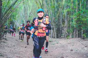 BIB: 940, 2350
                            <button type="button" onclick="openModal(4471798)" class="btn btn-primary btn-sm float-right btn-popup" data-toggle="modal" data-target=".modal-high-quality">
                        <i class="fas fa-shopping-cart"></i> Add to Cart
                    </button>
                                            <button type="button" onclick="isThisMe(4471798, true)" class="btn btn-success btn-sm float-right btn-popup btn-isme hidden" data-toggle="tooltip" data-placement="bottom" title="นี่คือรูปของคุณใช่ไหม คลิกที่นี่เพื่อเอาเข้าอัลบั้ม">
                        <i class="fas fa-plus"></i> Add to album
                    </button>
                    <button type="button" onclick="isThisMe(4471798, false)" class="btn btn-warning btn-sm float-right btn-popup btn-isnotme hidden">
                        <i class="fas fa-ban"></i> Remove from album
                    </button>