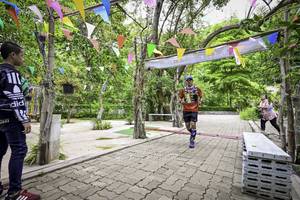 BIB: 
                            <button type="button" onclick="openModal(4381454)" class="btn btn-primary btn-sm float-right btn-popup" data-toggle="modal" data-target=".modal-high-quality">
                        <i class="fas fa-shopping-cart"></i> Add to Cart
                    </button>
                                            <button type="button" onclick="isThisMe(4381454, true)" class="btn btn-success btn-sm float-right btn-popup btn-isme hidden" data-toggle="tooltip" data-placement="bottom" title="นี่คือรูปของคุณใช่ไหม คลิกที่นี่เพื่อเอาเข้าอัลบั้ม">
                        <i class="fas fa-plus"></i> Add to album
                    </button>
                    <button type="button" onclick="isThisMe(4381454, false)" class="btn btn-warning btn-sm float-right btn-popup btn-isnotme hidden">
                        <i class="fas fa-ban"></i> Remove from album
                    </button>